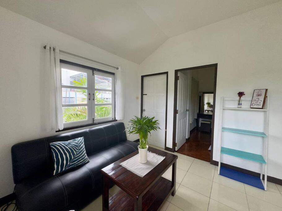 2 Room Apartment In The Old Town เชียงใหม่ ภายนอก รูปภาพ