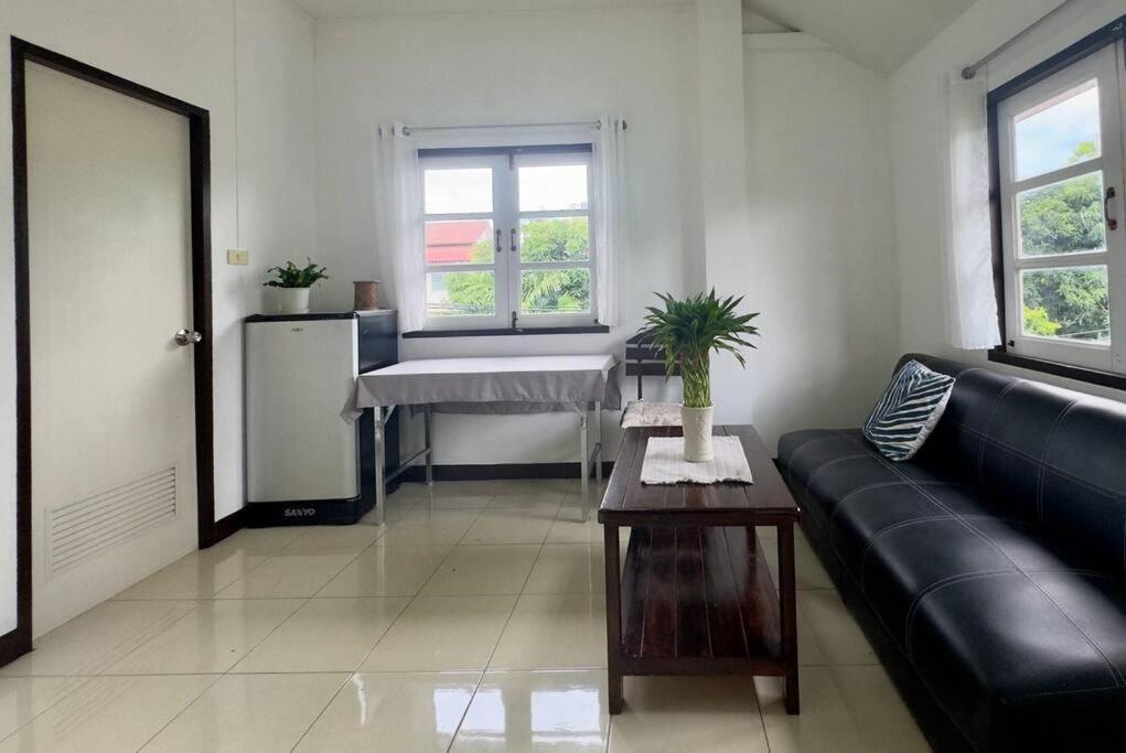 2 Room Apartment In The Old Town เชียงใหม่ ภายนอก รูปภาพ