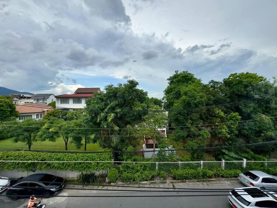 2 Room Apartment In The Old Town เชียงใหม่ ภายนอก รูปภาพ